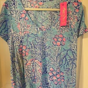 Lilly Pulitzer NEW with tags Women’s Top        Size LARGE